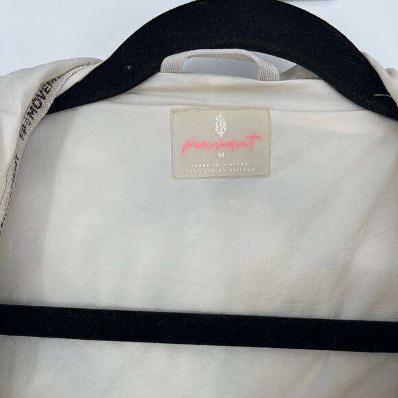 Free People Movement Packable Hooded Puffer Women's Medium Aztec Pria Full Zip - Picture 3 of 16